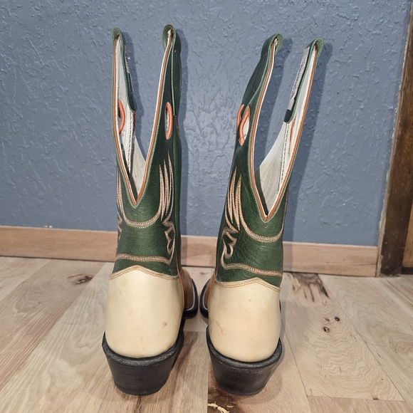 Olathe Boot Company Cowboy Boots - Picture 3 of 10